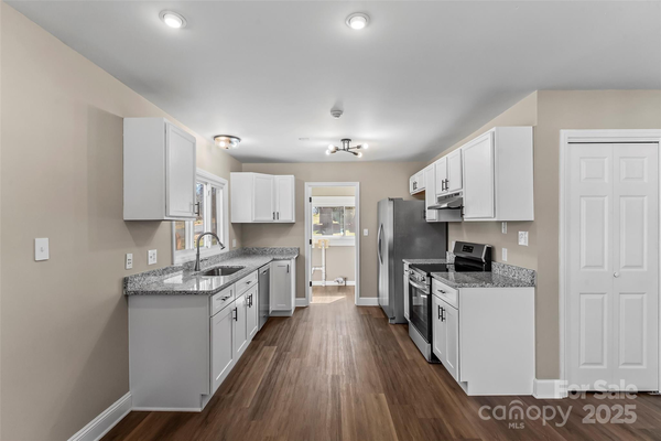 Coliving in Kannapolis - North Charlotte, Charlotte