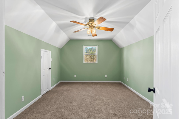 Coliving in Kannapolis - North Charlotte, Charlotte