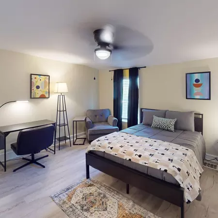 Coliving in Fells Point - Baltimore Metro Area, Washington DC