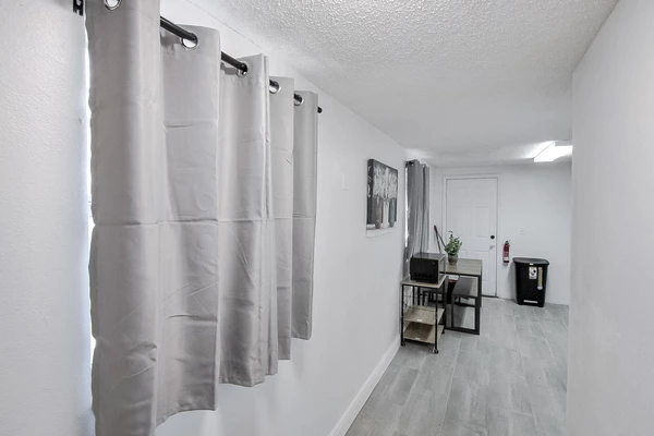 Coliving in University - North Tampa, Tampa