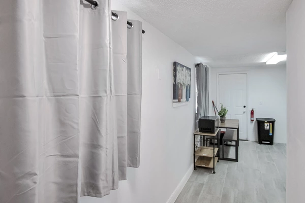 Coliving in University - North Tampa, Tampa