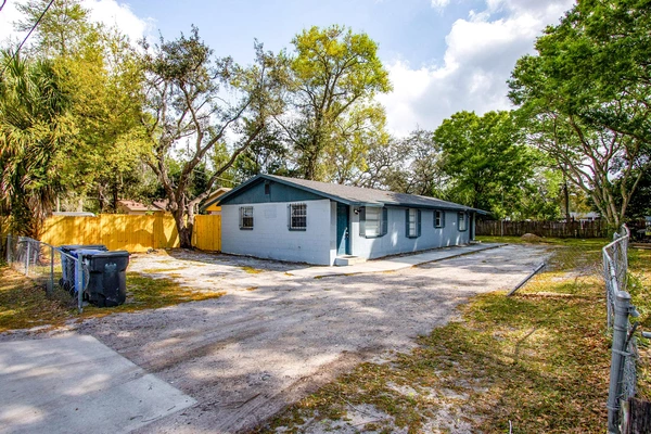 Coliving in University - North Tampa, Tampa