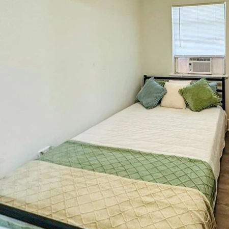 Coliving in Holden Heights - Central Orlando, Orlando