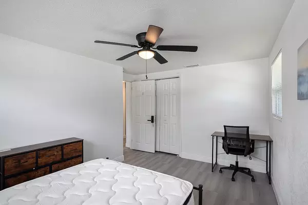 Coliving in Brandon - East Tampa, Tampa