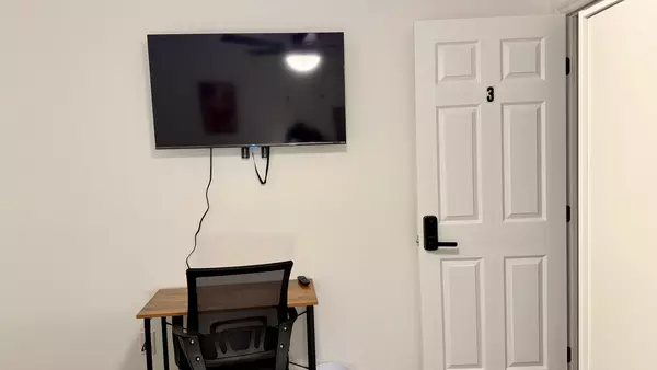 Coliving in Azalea Park - East Orlando, Orlando