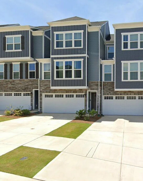 Coliving in Tega Cay - South Charlotte, Charlotte
