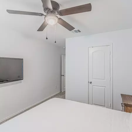 Coliving in The Woodlands - Nw Houston, Houston