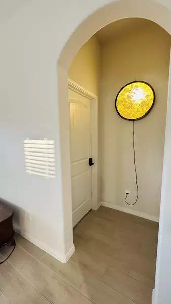 Coliving in The Woodlands - Nw Houston, Houston