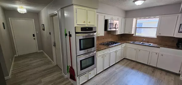 Coliving in East Little York/ Homestead - Ne Houston, Houston