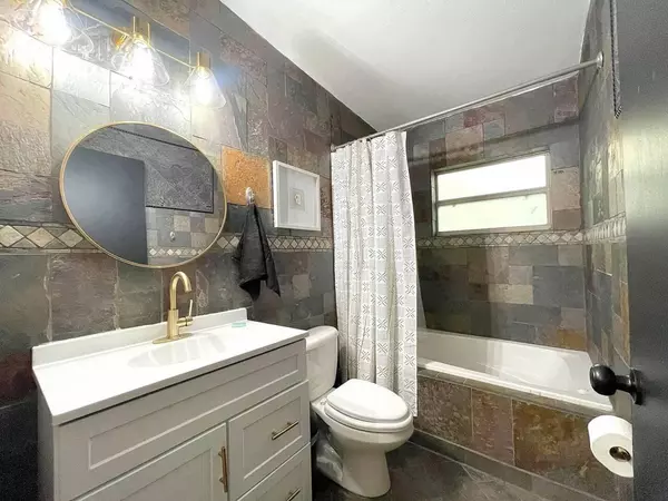 Coliving in Wadeview Park - Central Orlando, Orlando