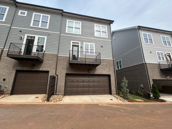 Coliving in University City North - North Charlotte, Charlotte