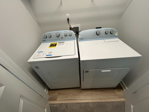 Coliving in University City North - North Charlotte, Charlotte