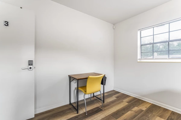 Coliving in Cedar Hills - Westside, Jacksonville