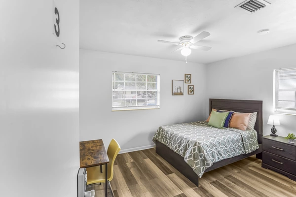 Coliving in Cedar Hills - Westside, Jacksonville