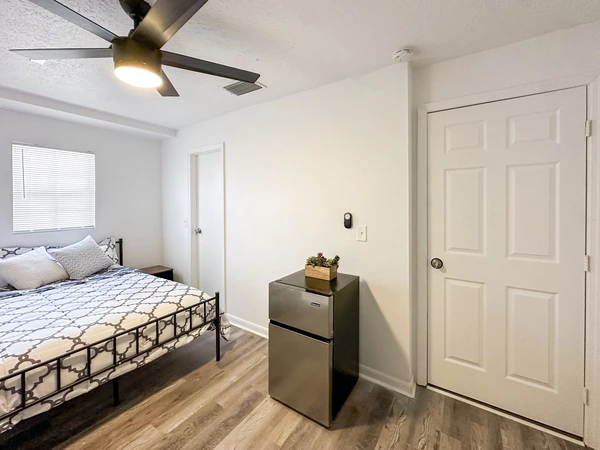 Coliving in University Square - North Tampa, Tampa