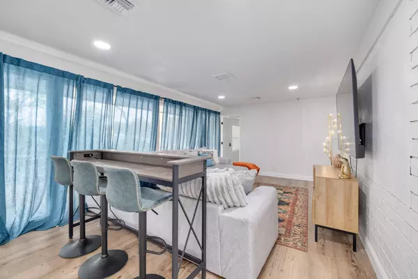 Coliving in Kenwood - Clearwater-St. Petersburg, Tampa