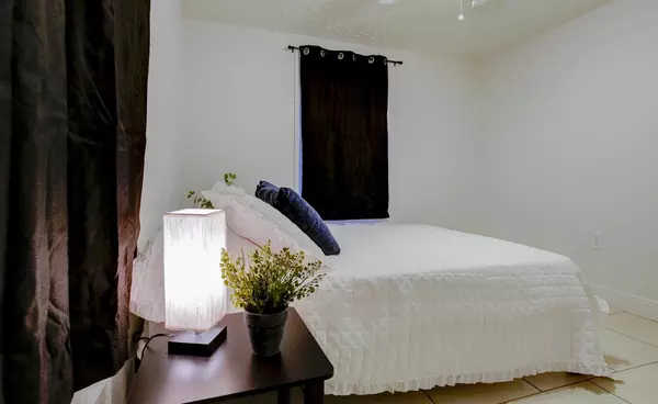 Coliving in Grant Park Tampa - East Tampa, Tampa