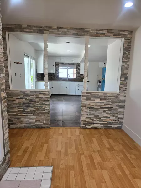 Coliving in Arleta - San Fernando Valley, Los Angeles