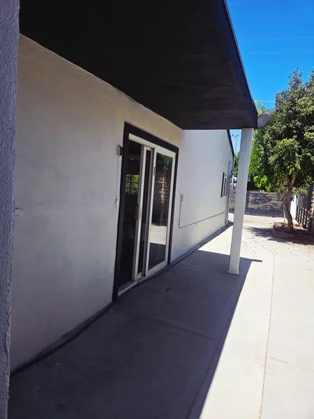 Coliving in Arleta - San Fernando Valley, Los Angeles