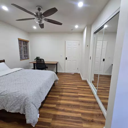 Coliving in Arleta - San Fernando Valley, Los Angeles