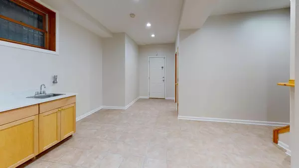 Coliving in West Town - West Side, Chicago