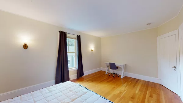 Coliving in Newton - Metro Area, Boston