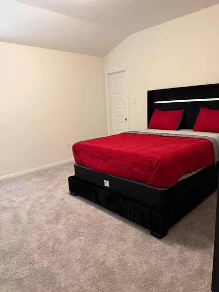 Coliving in Cypress TX - Nw Houston, Houston
