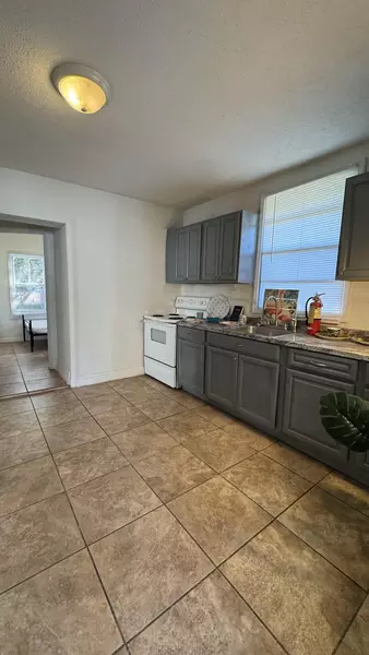 Coliving in Holden Heights - Central Orlando, Orlando
