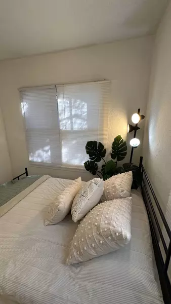 Coliving in Holden Heights - Central Orlando, Orlando