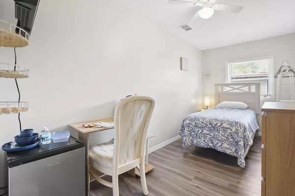 Coliving in Lake Forest - Northside, Jacksonville