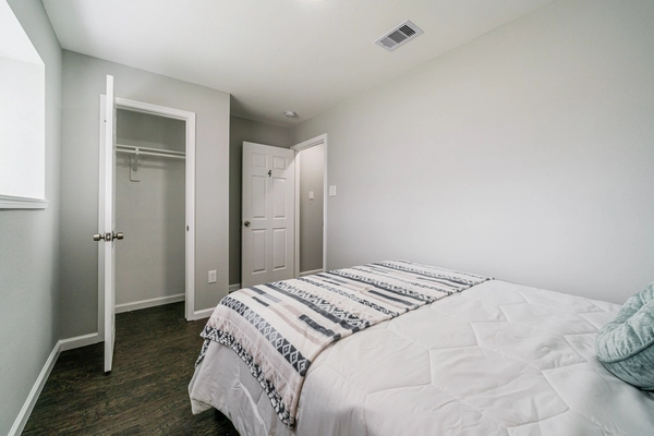 Coliving in Central Southwest - Sw Houston, Houston