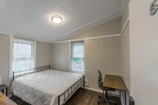 Coliving in Independence - Outer KCMO, Kansas City