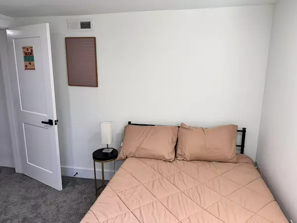 Coliving in Eastland - Wilora Lake - East Charlotte, Charlotte