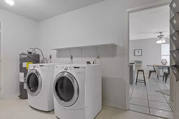 Coliving in Northwest Side - West SATX, San Antonio