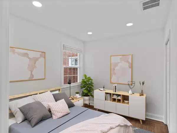 4 bedrooms apartment for rent in Brightwood Park - NW DC, Washington DC