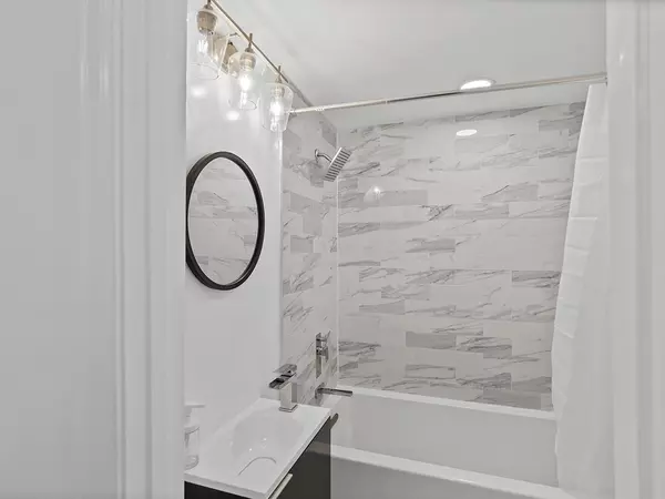 4 bedrooms apartment for rent in Brightwood Park - NW DC, Washington DC