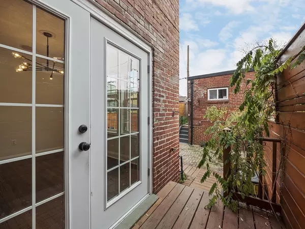 4 bedrooms apartment for rent in Brightwood Park - NW DC, Washington DC