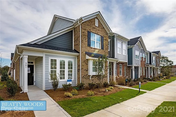 Coliving in Belmont NC - West Charlotte, Charlotte