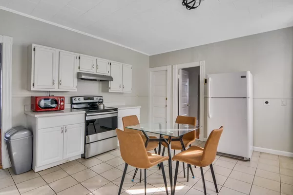 Coliving in Spring Hill - Somerville, Boston