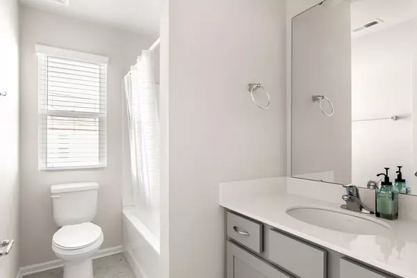 Coliving in Davis Lake - Eastfield - North Charlotte, Charlotte