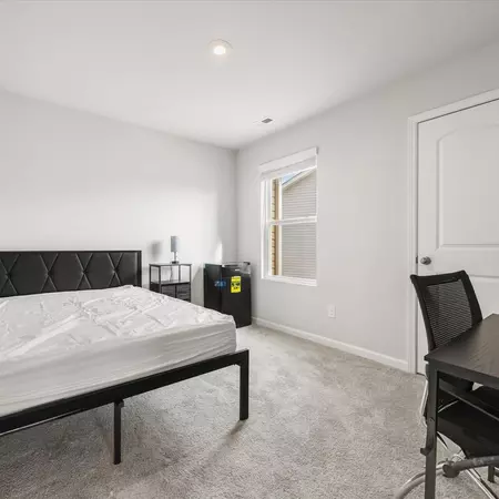 Coliving in Davis Lake - Eastfield - North Charlotte, Charlotte