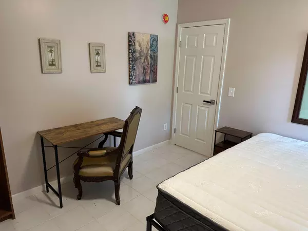 Coliving in Hogan - Southside, Jacksonville