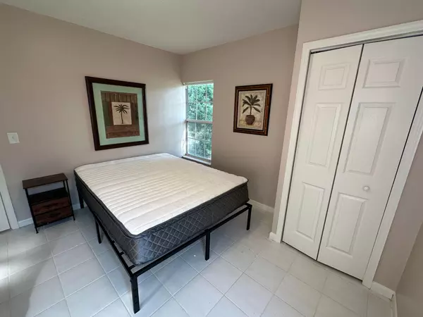 Coliving in Hogan - Southside, Jacksonville