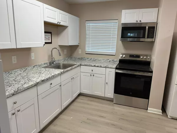 Coliving in Hogan - Southside, Jacksonville