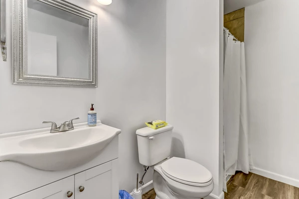 Coliving in Cedar Hills - Westside, Jacksonville