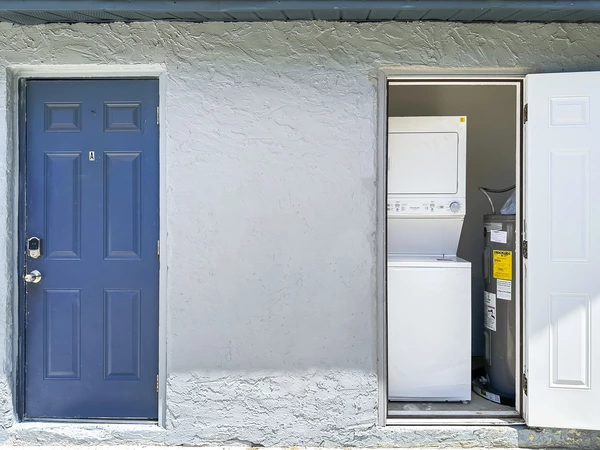 Coliving in Grant Park Tampa - East Tampa, Tampa