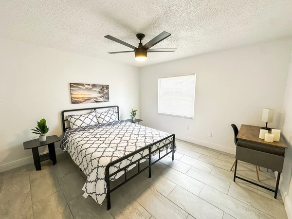 Coliving in Grant Park Tampa - East Tampa, Tampa