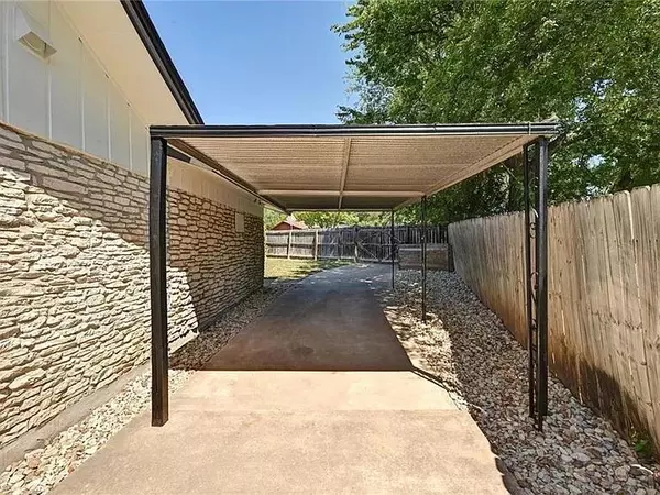Coliving in North Austin Civic Association - North Austin, Austin