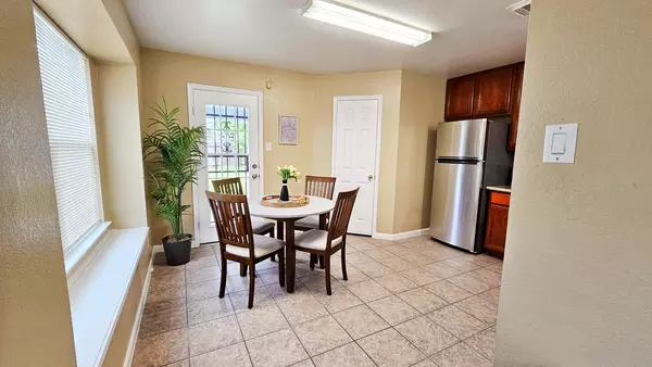 Coliving in South Acres / Crestmont Park - Se Houston, Houston