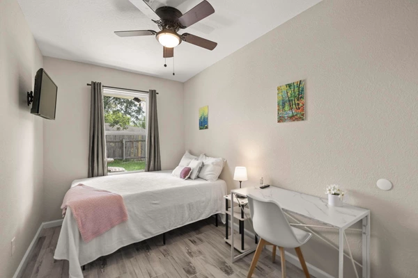 Coliving in Acres Home - Nw Houston, Houston